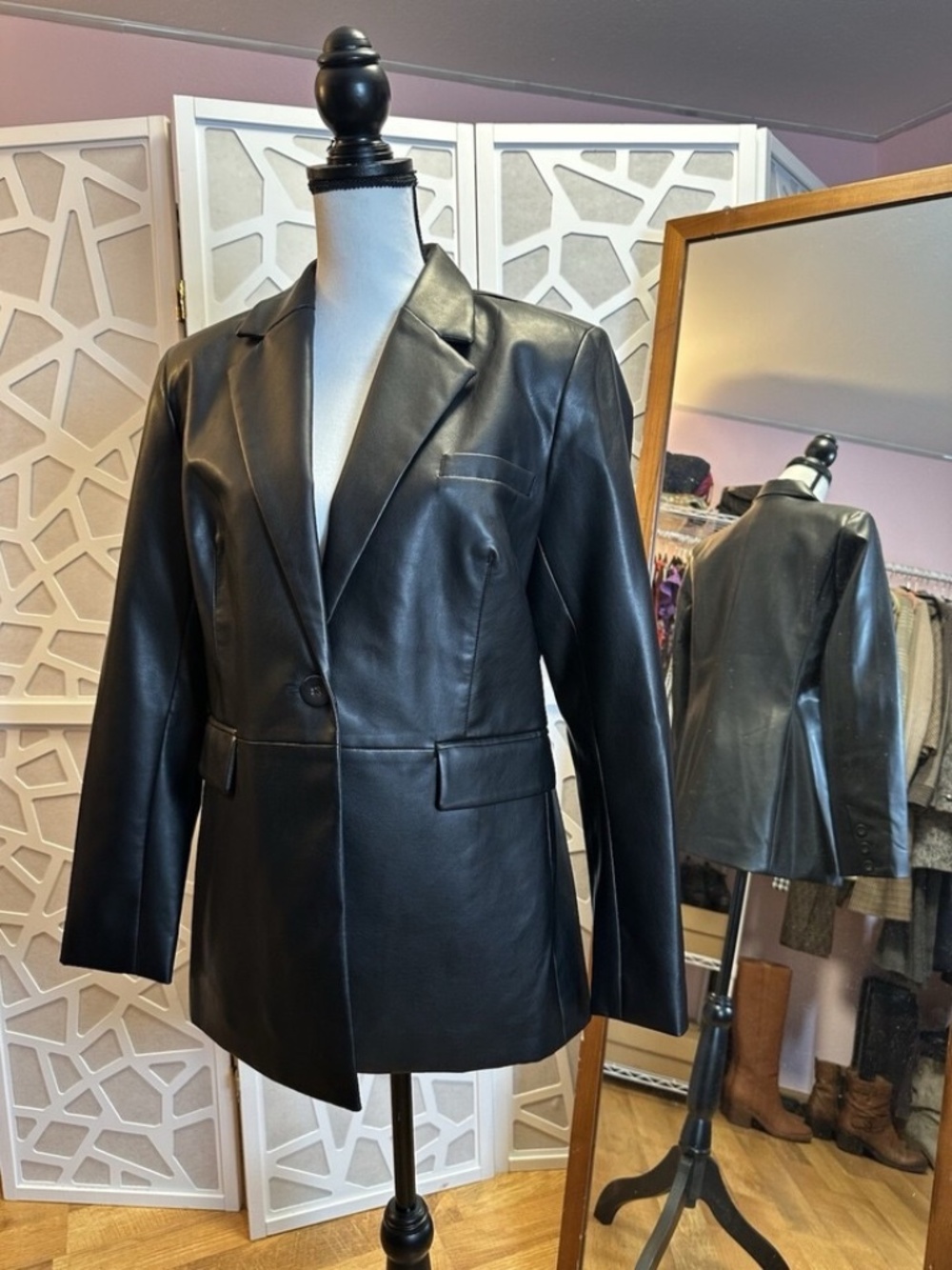 Cabi NWT James Jacket, M, Black Faux Leather, Fall’23 #4495 (Orig. $199)